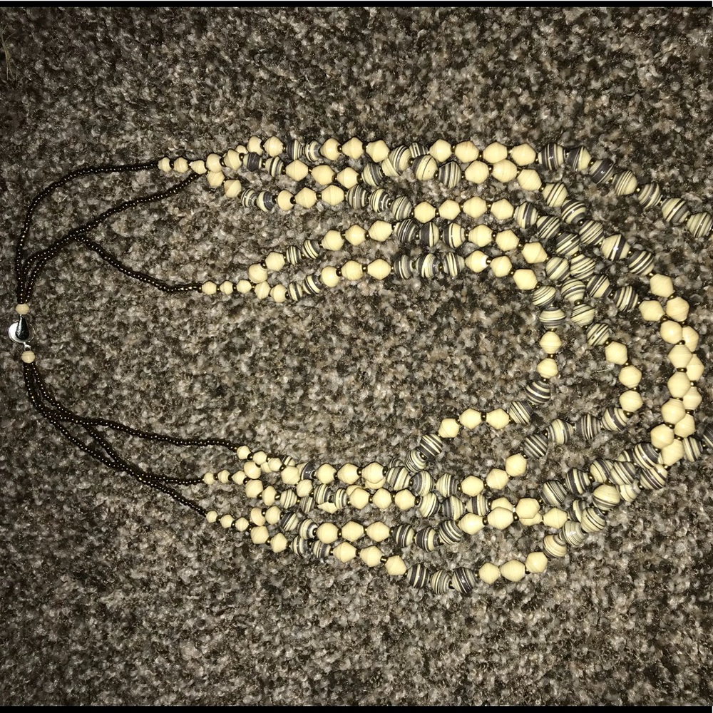 31 Bits layered necklace
